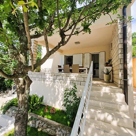 Dom wakacyjny Oak & Olive House *